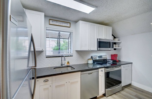 Lake Worth House | Endless Summer 2bd/2ba with Oceanfront Views & Pet-Friendly