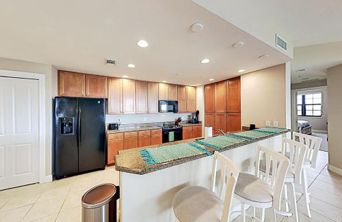 Cape Harbour Apartment | Elegant Retreat at Waterside Wine Club #618 with Pool Access