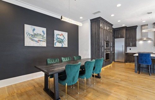 Emerald Waters Village House | Endless Summer: Private Pool and Oceanfront Bliss Awaits!
