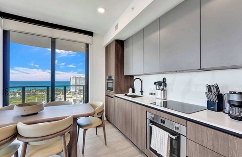 North Beach Condo | Endless Views from Elegant 4BR Miami Beach Retreat