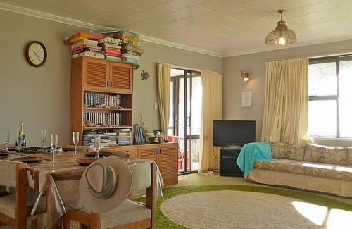 Opito Bay House | Panoramic Ocean Views at Opito Bay Holiday House