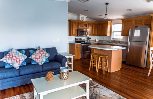 Cutthroat Harbor Estates House | Endless Water Views at Venture Out 526 with Oceanfront Pool