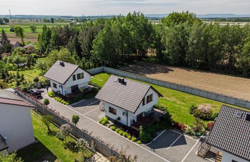 Zator House | Top-Rated Energylandia Apartamenty u Agi with Ocean View