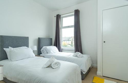 Wyken House | Family-Friendly Retreat at Enfield House - Book Your Stay!