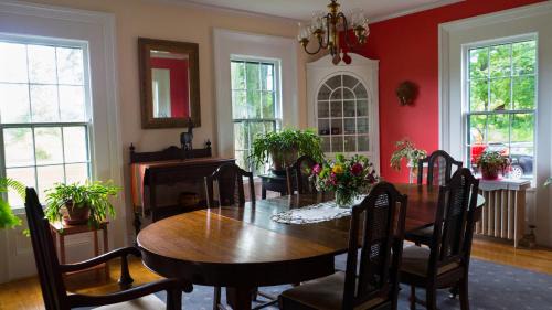 Newfield Bed & Breakfast | Pet-Friendly Enfield Manor: Top-Rated B&B and Rentals