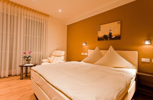 Kirchheim am Ries Hotel | Experience Engelhard Das Landhotel Garni: 4-Star Comfort