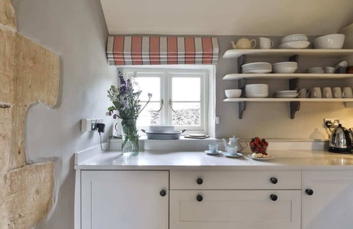 Upper Slaughter House | Idyllic Upper Slaughter Cottage with Pet-Friendly Amenities