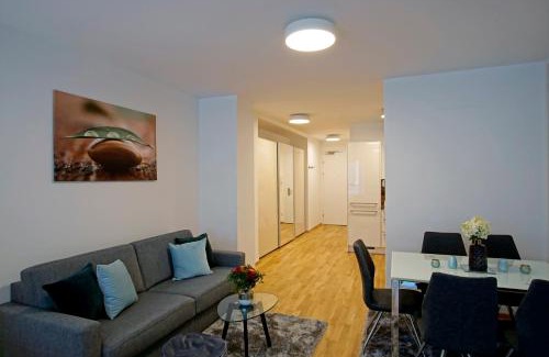 Josefstadt Apartment | Eco-Friendly English Theater Apartment Near Rathaus