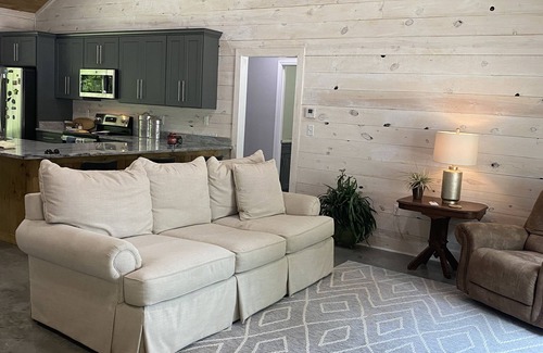 Pope House | Guest Rated 10/10: Enid Lake Cabin in Sportsman's Paradise