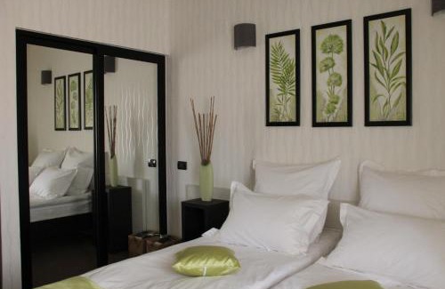 Tirgu Jiu House | Cozy Enigma Pension: 4-Star Stay with Breakfast Included