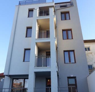 Sapareva Banya Apartment | Relax at ENIS Hotel with Mineral Pool & Oceanfront Views