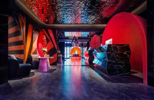 Yuzhong Hotel | Enji M Hotel-Chongqing Jiefangbei Hongyadong