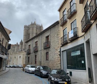Old Town of Avila Apartment | Discover Ávila - LA CATEDRAL: Child-Friendly Retreat