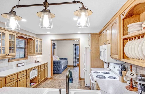 Holly Lake Ranch House | Explore Nature's Oasis with Pool and Ocean Views at Holly Lake