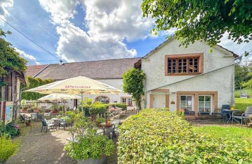 Meisburg Apartment | Discover the Perfect Getaway with Pet-Friendly Comfort