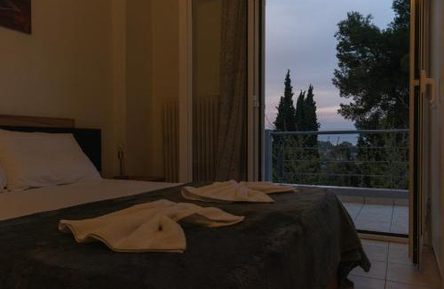 Skala Oropou Apartment | Discover A&A: Top-Rated 4-Star Hotel with Dining Delight