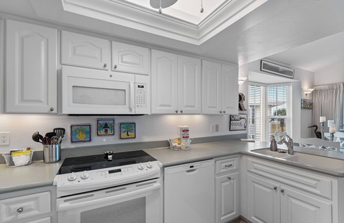 Palm Island Villa | Experience Gulf Sunset Views from Resort Villa A3221B