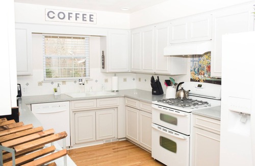 Prairie Creek House | Experience Breathtaking Beaver Lake Views at The Blue Heron