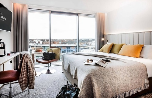 City Centre Dublin Hotel | Relaxing Stay in Downtown with Spa and Family-Friendly Amenities