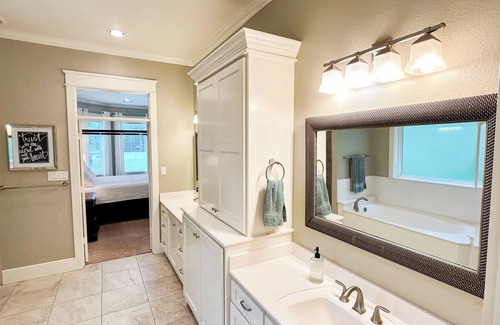 Conroe Other | Enjoy a little slice of country at this 2.5 acre family retreat and event center