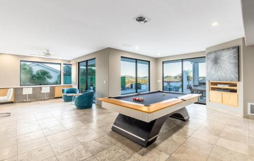 Paradise Valley Village Villa | Escape to Lookout Mountain: Pool, Hot Tub & Scenic Views