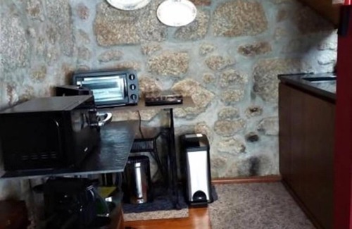 Barcelos House | Peaceful Retreat with Pool, Spa & Perfect Guest Ratings