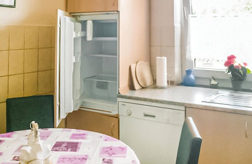 Loccum House | Relaxing Nature Retreat: Pet-Friendly Vacation Home Awaits