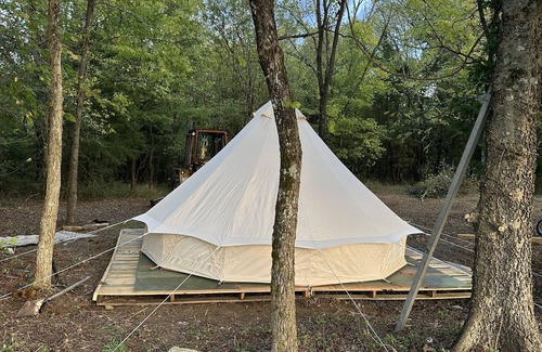 Alton RV Rental | Experience a Romantic Getaway Surrounded by Nature