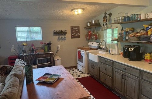 Monticello Cottage | Serene Getaway at Eagle Nest Cottage with Lake Views