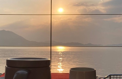 Ochi-gun House | Unwind at Oceanfront Retreat in Onomichi, Hiroshima