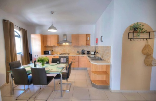 Ta' Giorni Apartment | Experience Stylish Comfort in Central Sliema/St. Julian's