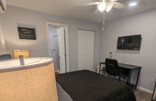 Austin Apartment | Enjoy a stylish experience at this centrally-located studio.