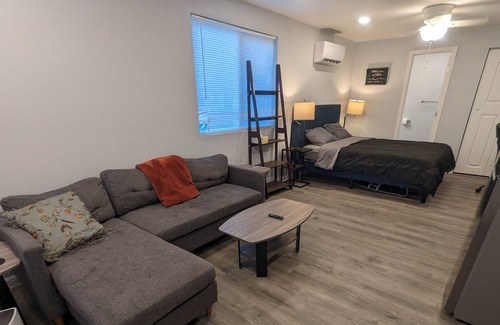 Austin Apartment | Enjoy a stylish experience at this centrally-located studio.