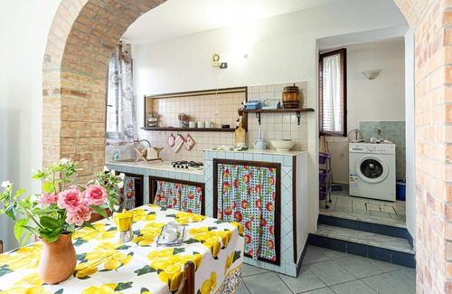 Pollica Apartment | Discover an Inviting Vacation Apartment with Pet-Friendly Perks