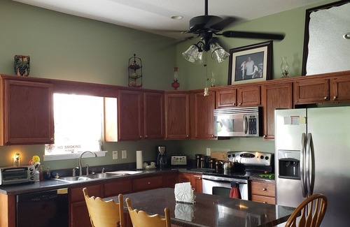 Hayesville House | Experience Breathtaking Mountain Views Near Lake Chatuge