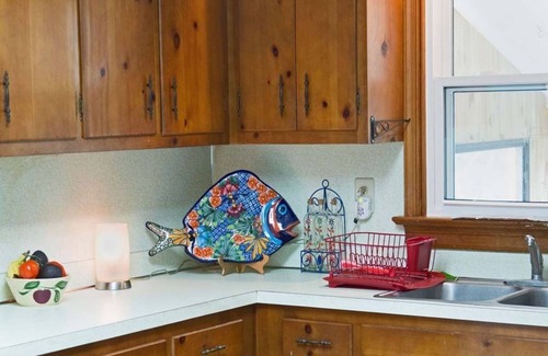 Ampthill House | Relaxing Riverfront Retreat Near Downtown Richmond