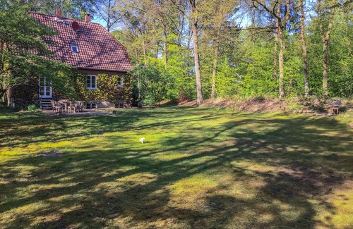 Soderstorf House | Experience Historic Charm with Pet-Friendly Amenities