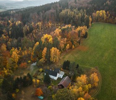Jablonne v Podjestedi Apartment | Discover a Cozy Home with Views, Gardens, and Hot Tub