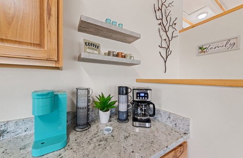 Waynesville Cabin | Experience a Fabulous Retreat with Hot Tub and Private Amenities