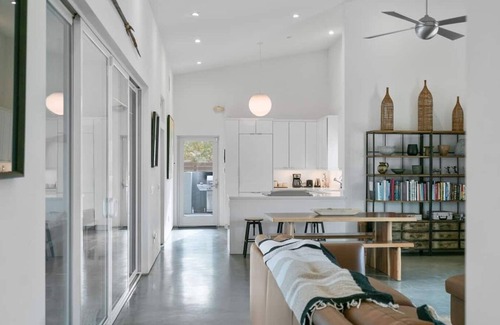 Joshua Tree Villa | Pet-Friendly Retreat Near Joshua Tree National Park