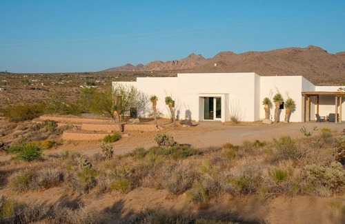 Joshua Tree Villa | Pet-Friendly Retreat Near Joshua Tree National Park