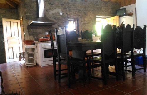 Portela de Santa Eulalia Cottage | Discover Gerês: Nature Retreat with Family-Friendly Amenities