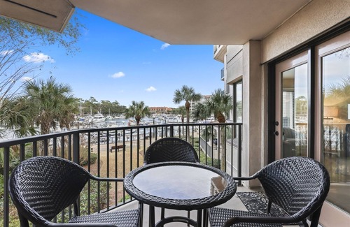 Shelter Cove Condo | Relaxing Shelter Cove Harbour Views, Steps from the Beach