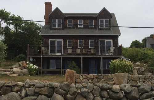 Block Island House | Tranquil Retreat: Block Island Sunsets with Pet-Friendly Amenities