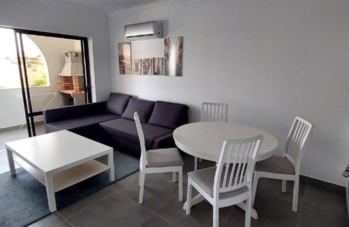 Sagres Apartment | ENJOY POOL, BEACH and more at this nice apartment 3 minutes from Mareta's Beach