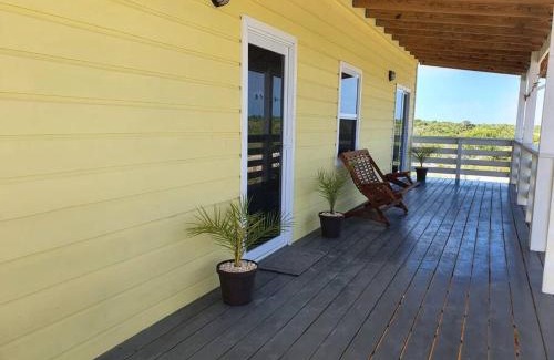 San Pedro House | Experience SecretBeach Sunsets at a 3BR Pet-Friendly Home