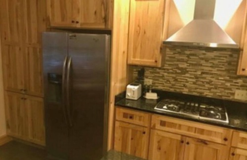 Carrabassett Valley House | Off-Season Bliss at Sugarloaf: Family-Friendly Retreat