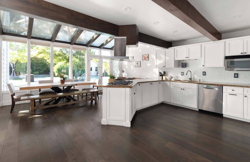 Saratoga House | Enjoy Sunny Poolside Living, California Style
