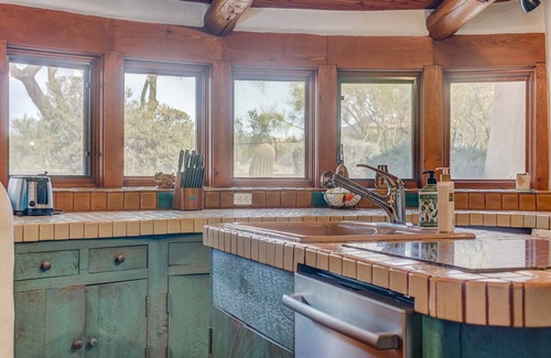 Desert View Village House | Experience Exquisite Sunsets at Cave Creek Santa Fe Ranch