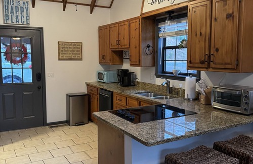 Blairsville House | Relax by the Lake: Swim, Boat & Unwind in Our Hot Tub